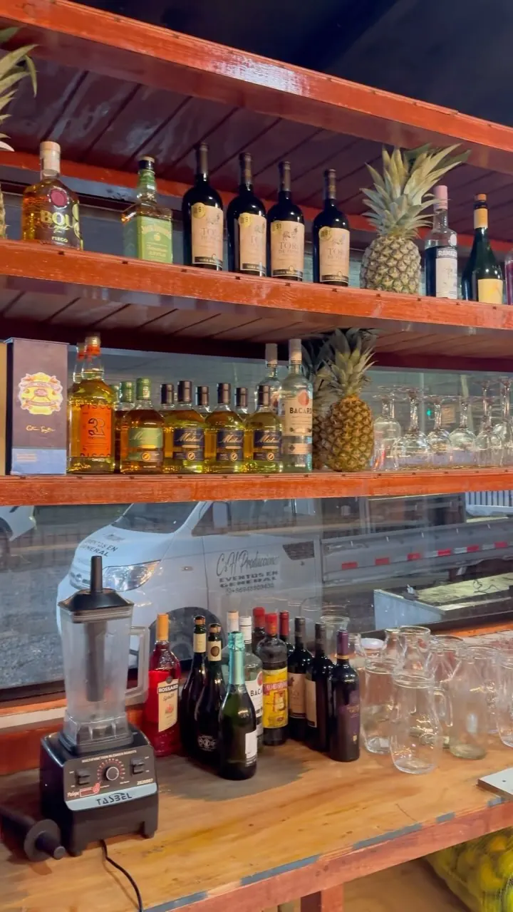 Barra de tragos de El Fogón